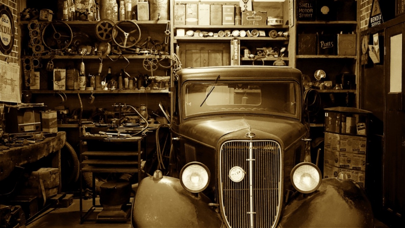 boutique-ST CEZAIRE SUR SIAGNE-min_antique_auto_automobile_automotive_car_classic_equipment_fix-1169797